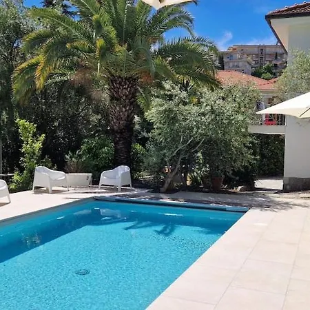 Center Villa San Remo