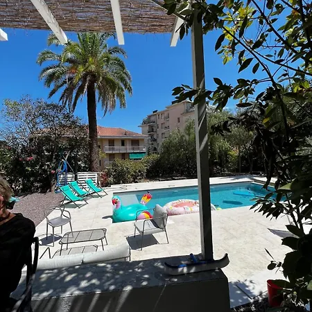 Villa Center San Remo