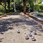 Center Villa